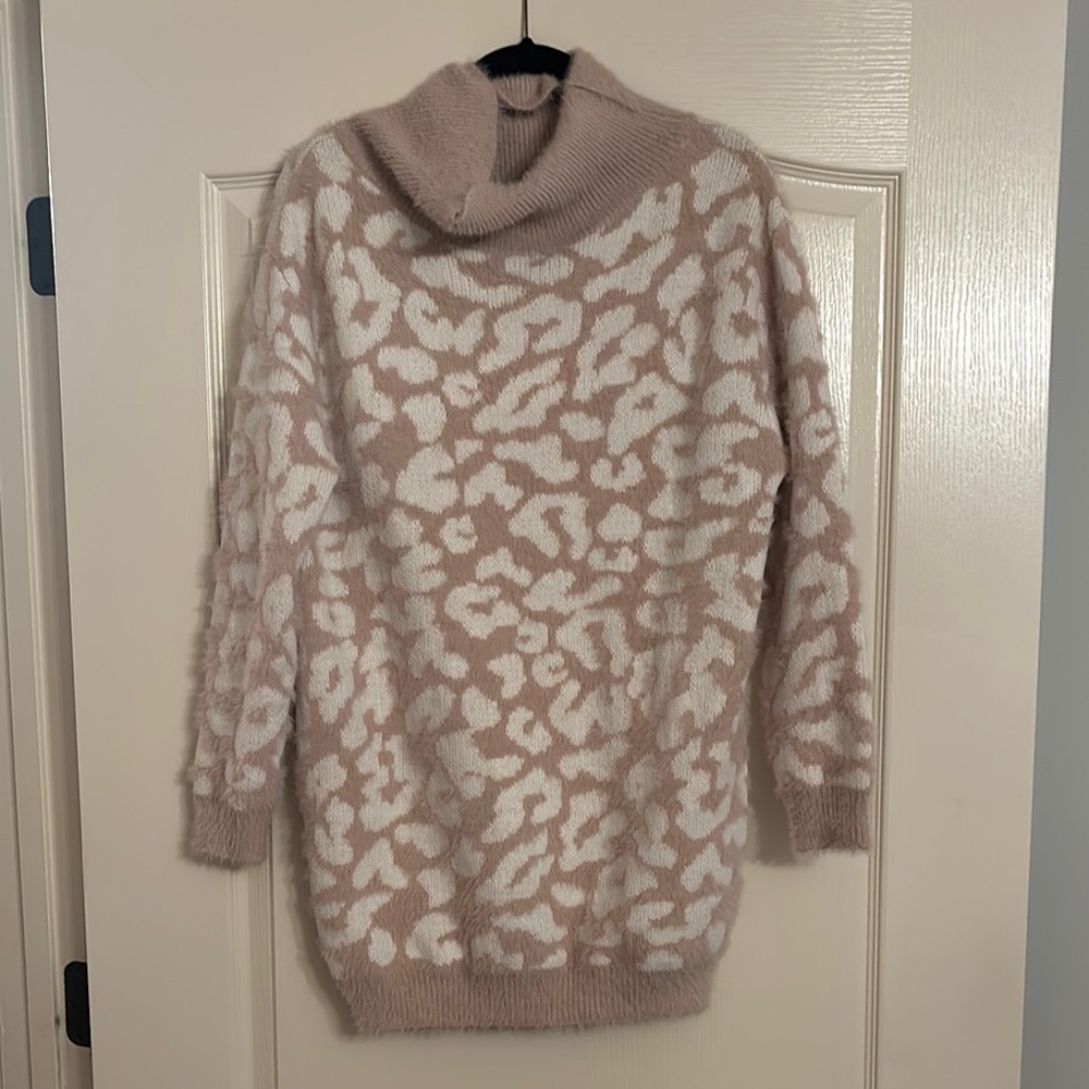 Cozy Leopard Print Sweater
